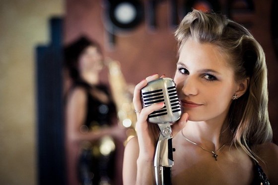 работы: База артистов