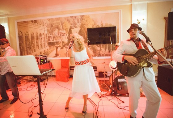 работы: База артистов